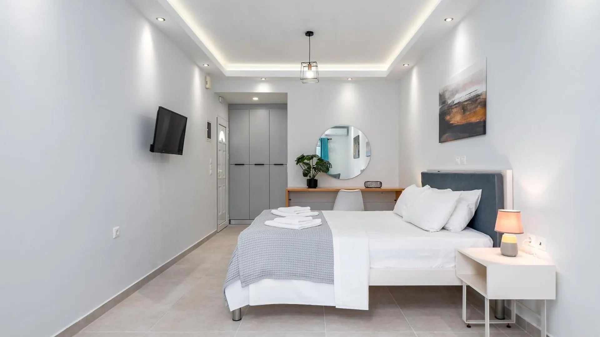 Dallas Hotel Svoronata 2*,  Greece