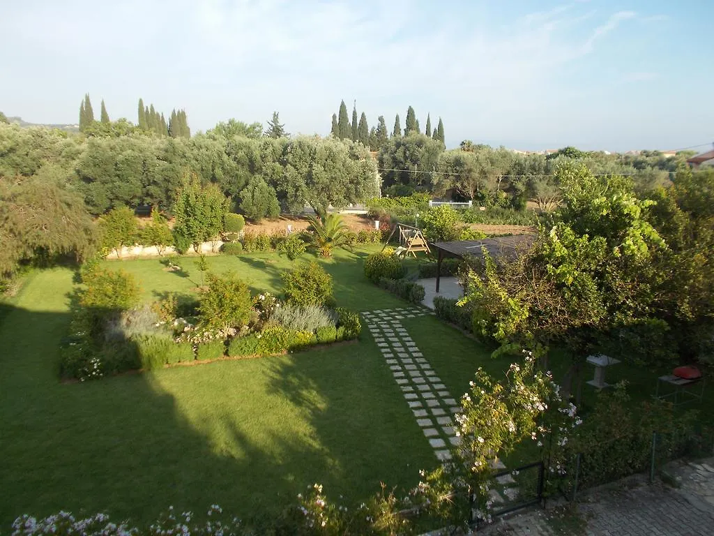 Dallas Hotel Svoronata
