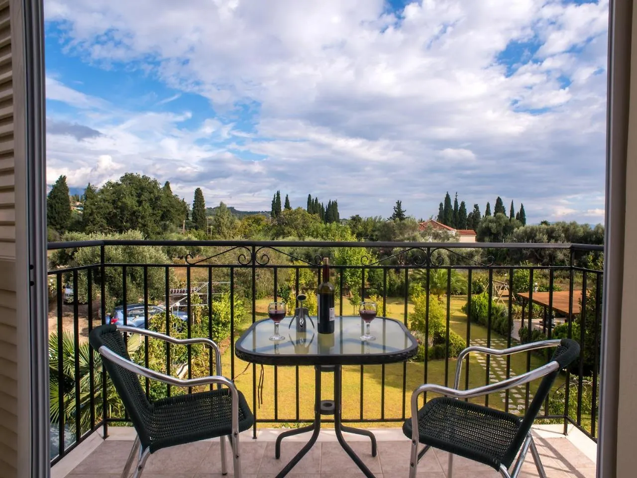 Dallas Hotel Svoronata 2*,  Greece